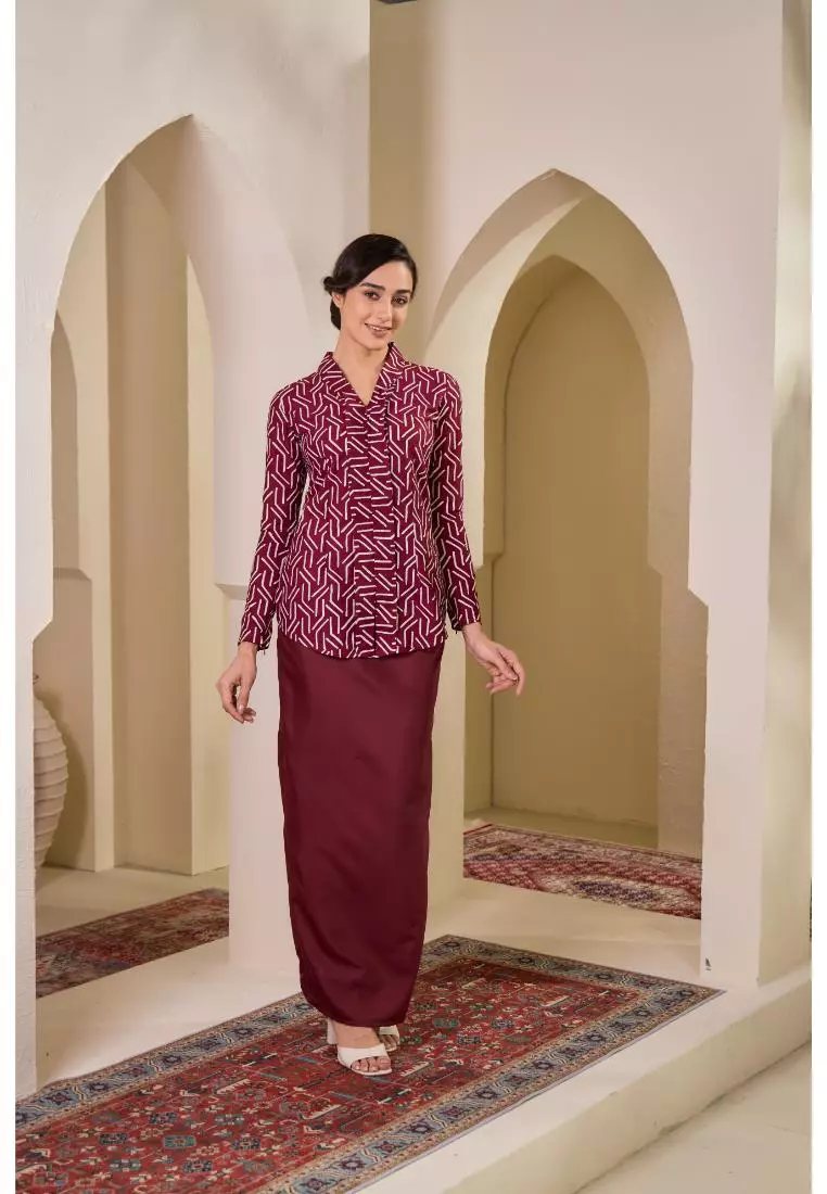 Kebaya Midi Batik Moden
