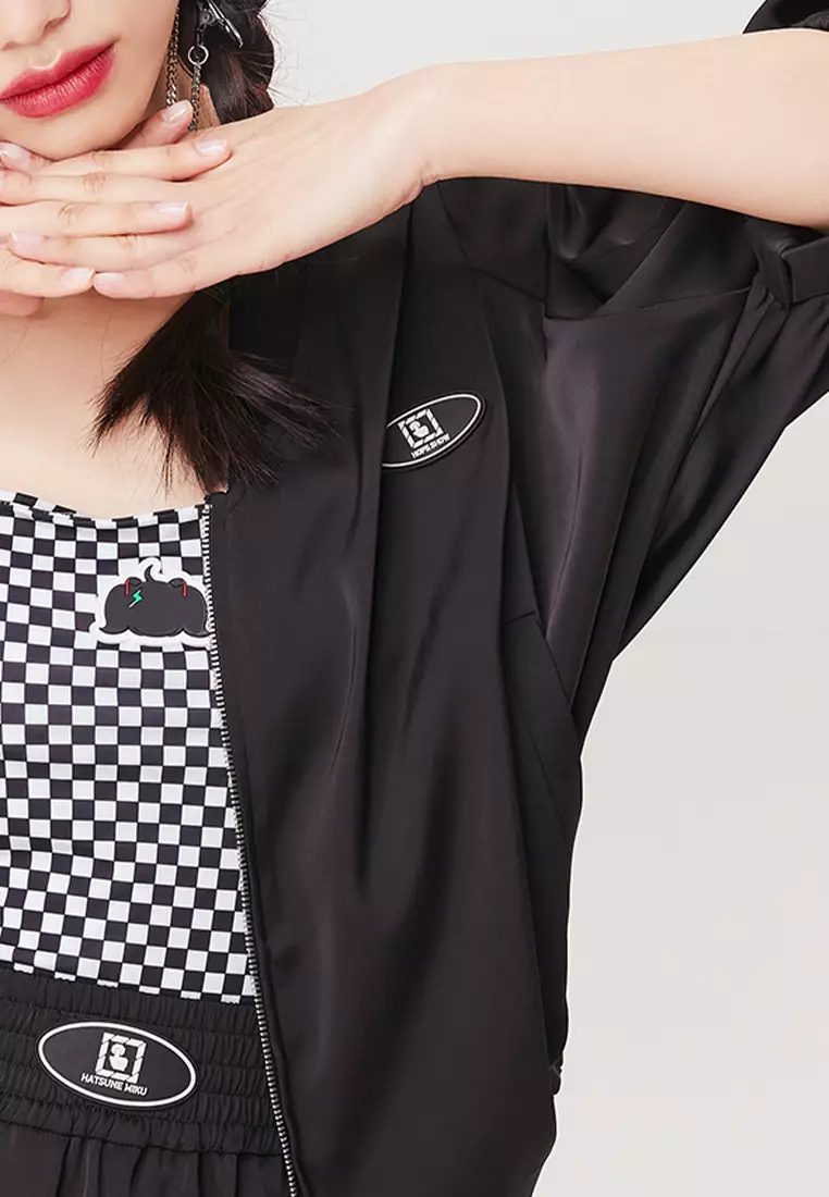 Mid Sleeve Street Syle Zip Up Jacket