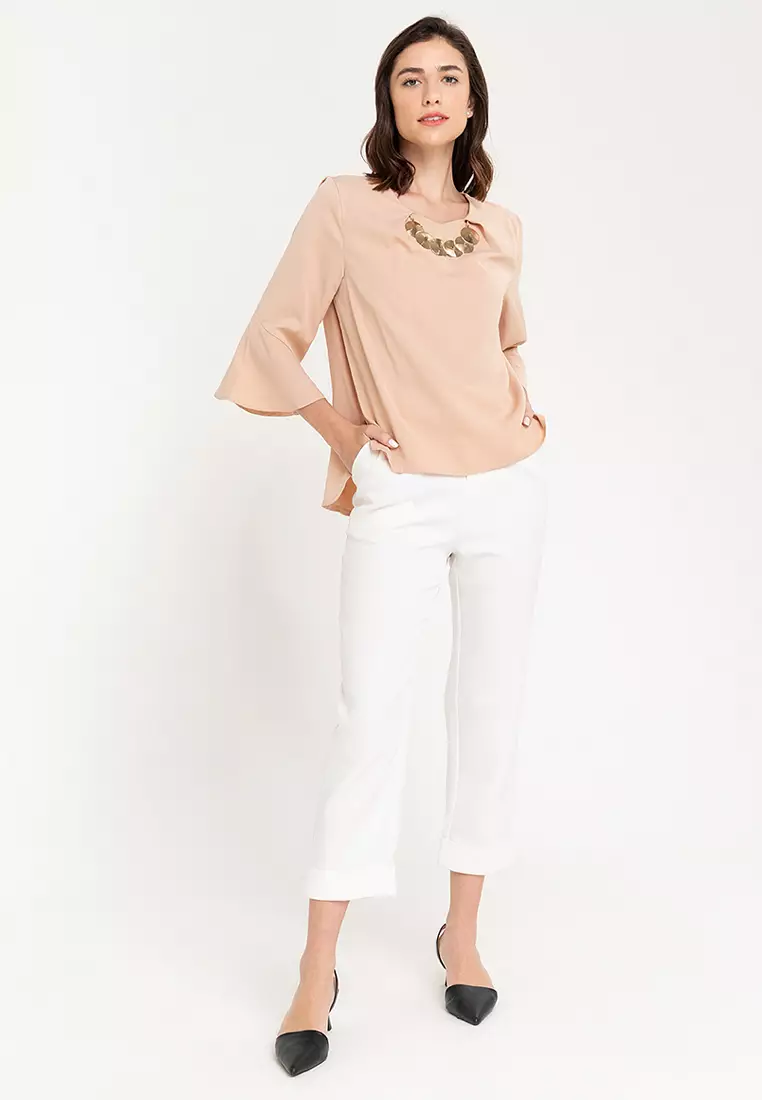 Candria Frilled Sleeves With Necklace Top