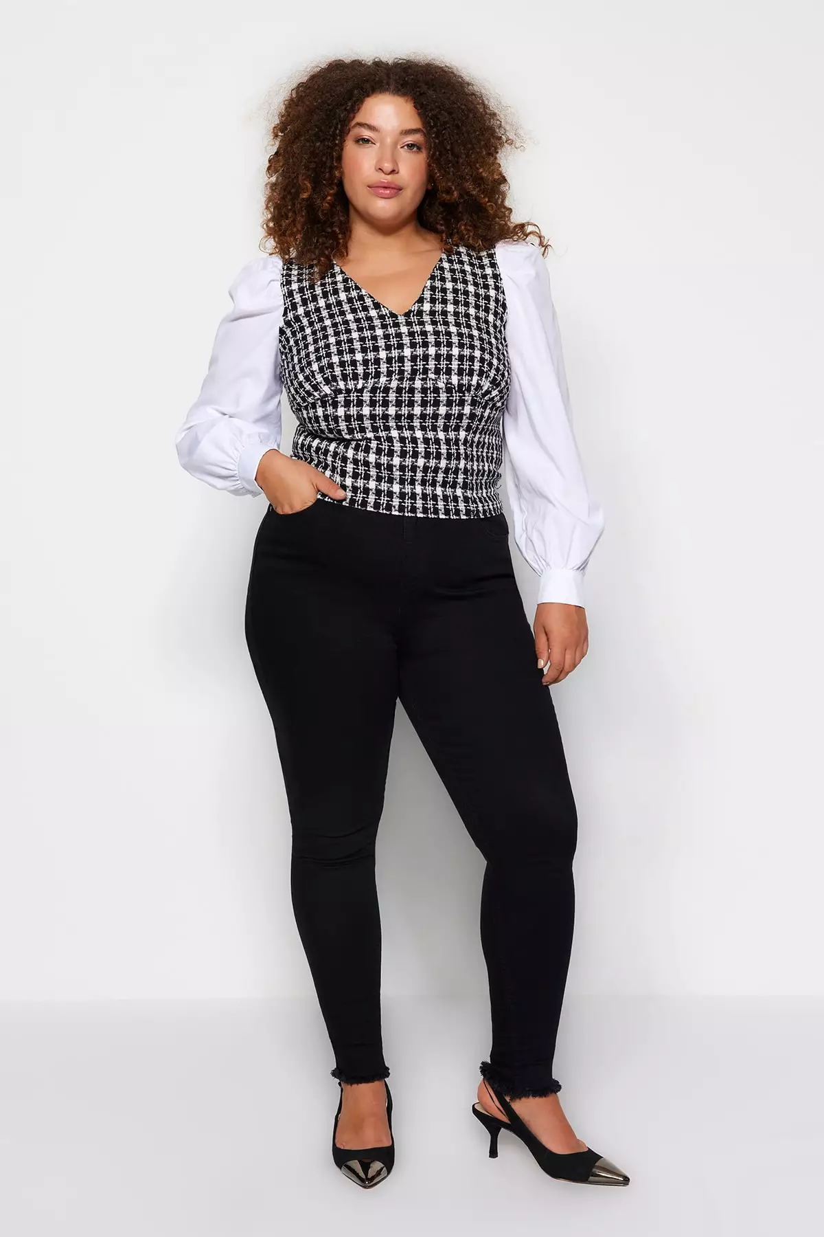 Buy Trendyol Plus Size White Tweed Patterned Blouse 2024 Online