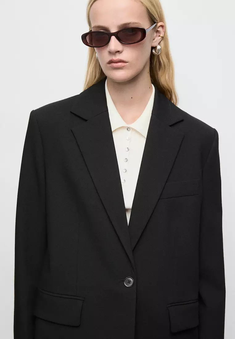 Straight Jacket With Flap Pockets