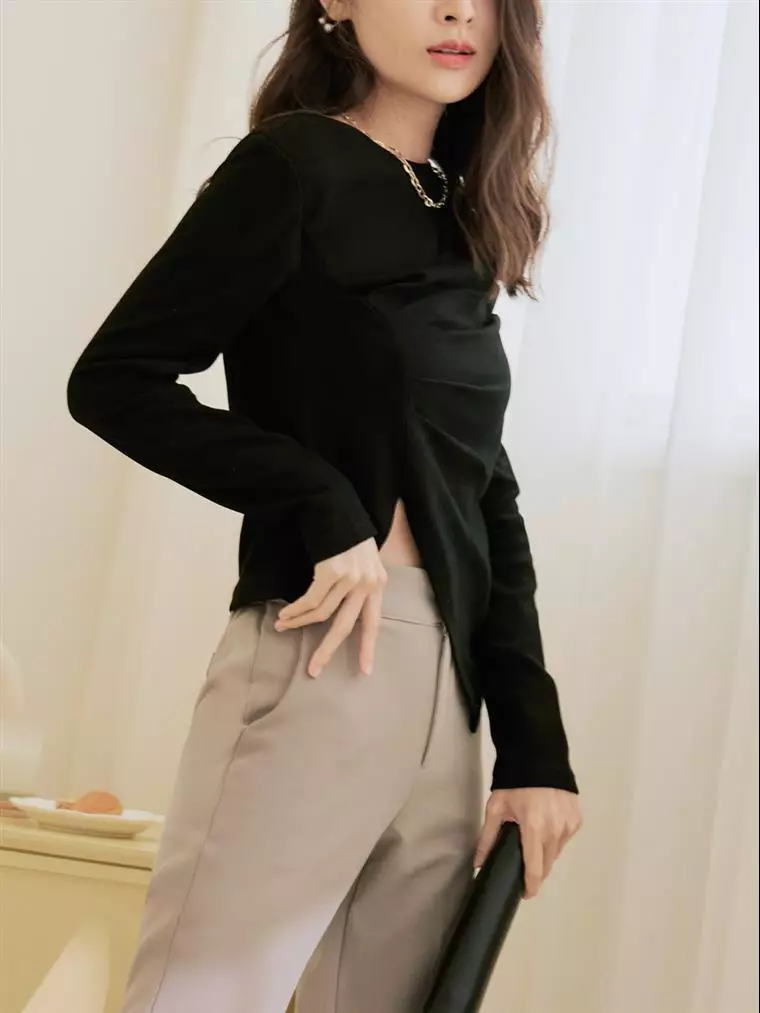 Solid color slim-fit ruched slit long-sleeve top [AB17967]