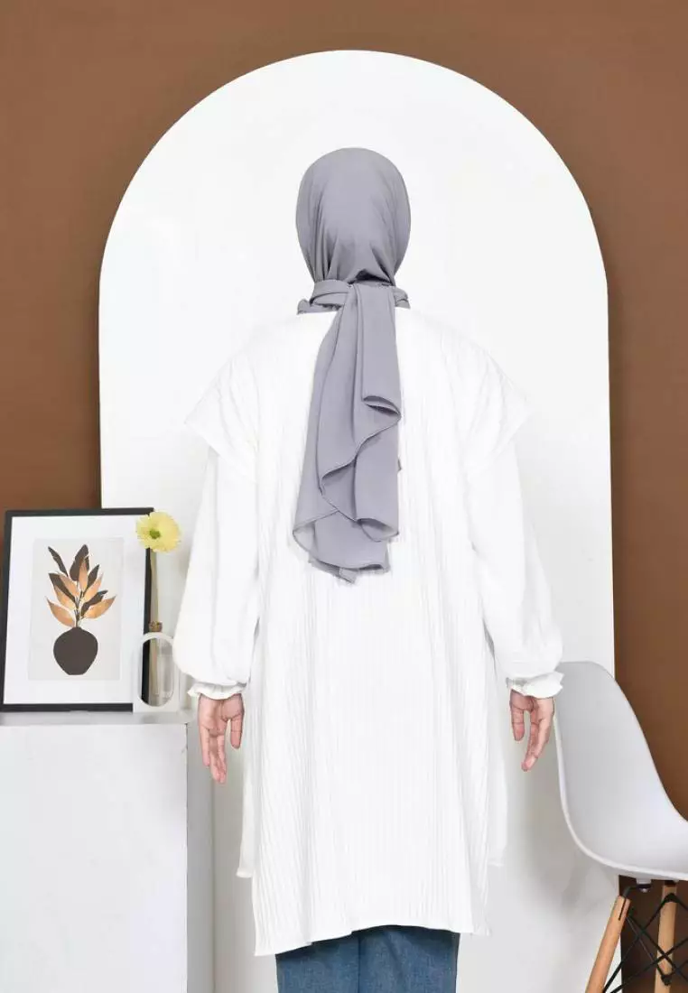 Gemma Two In One Tunic - White M18382 R43S2