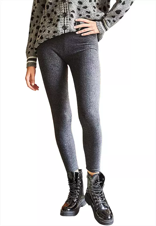 Thick Ribbed Raspberry Leggings