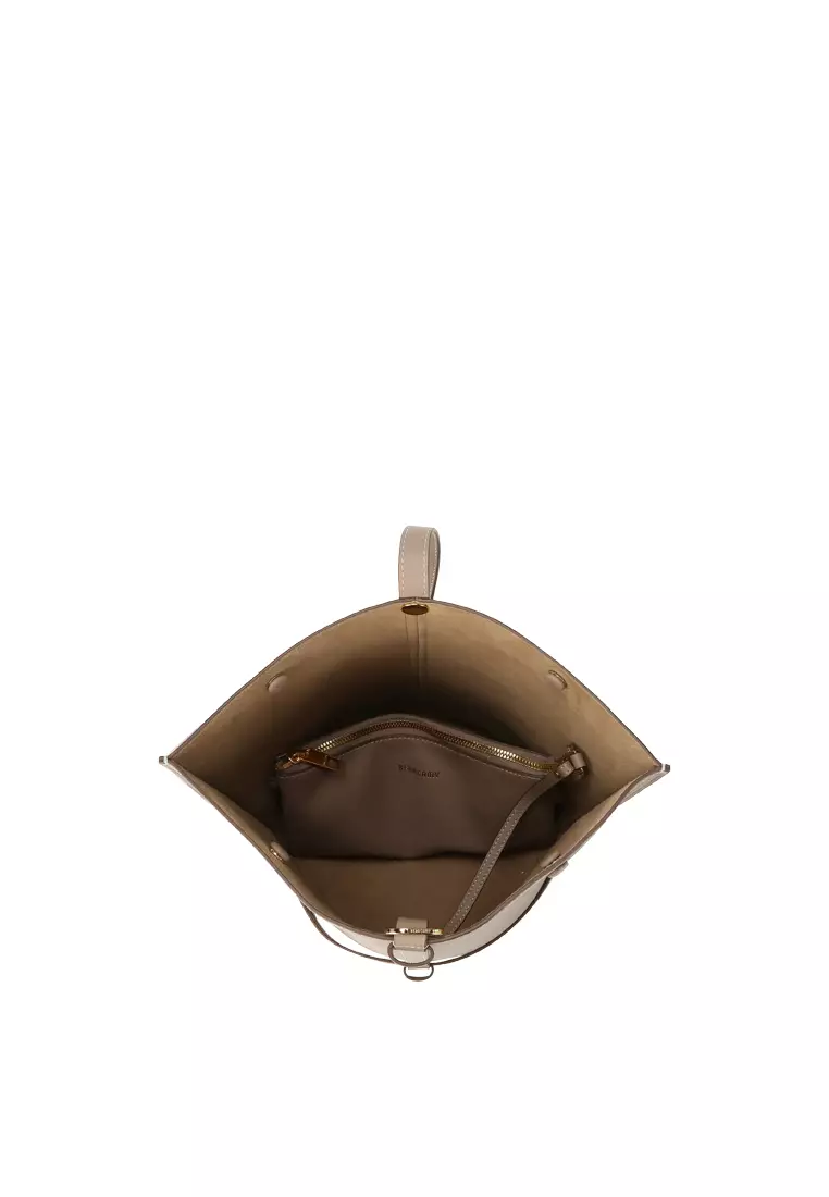 ORUKAMI Flat Hook Convertible Bucket Tote - Toffee