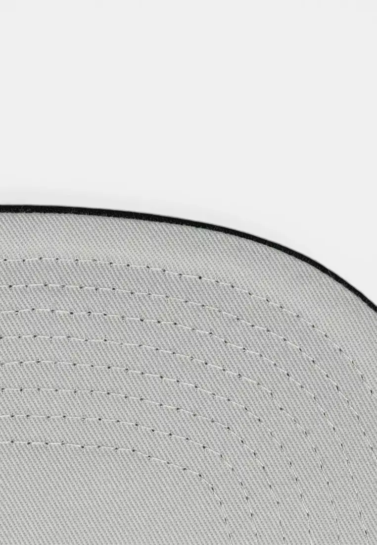 Chicago Bulls Evergreen Cream Black Snapback Cap