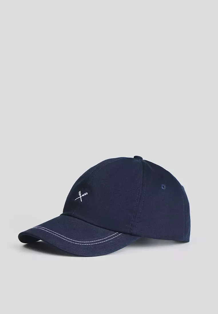 Classic Cap With Contrast Stitching