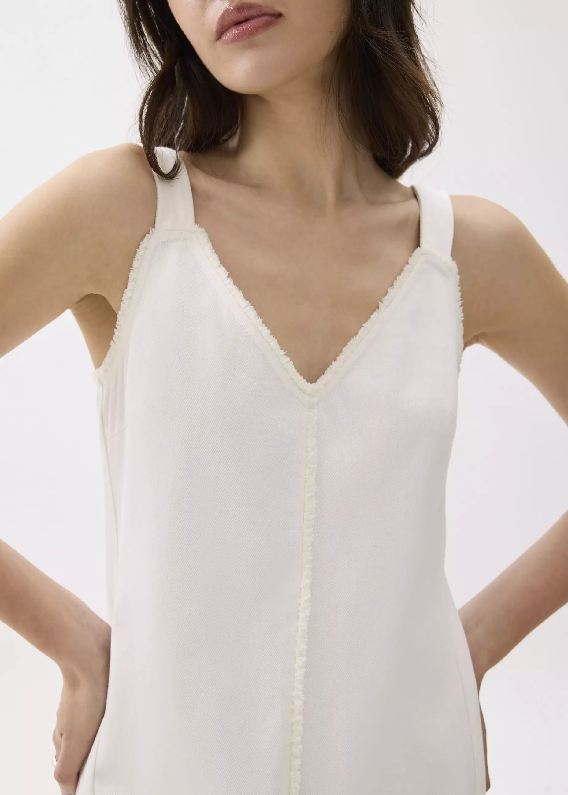 Dress Wanita - Cotton V-neck Column Midi Dress