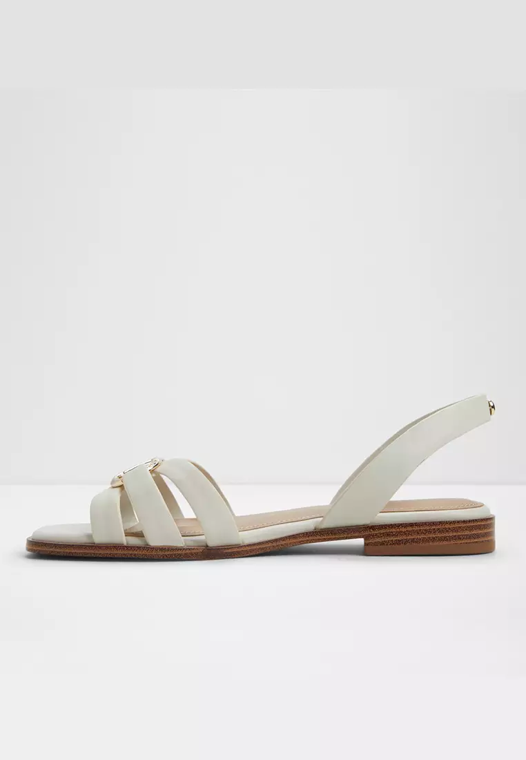 Nydirarin Flat Sandals
