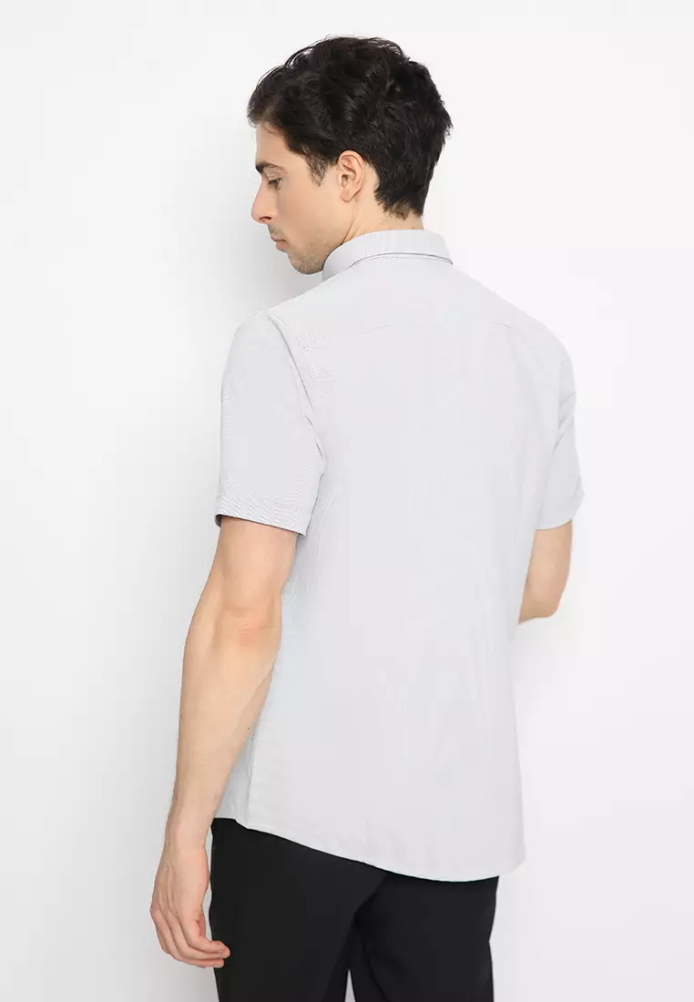 Jobb Revano Kemeja Pria Lengan Pendek Slim Fit Navy