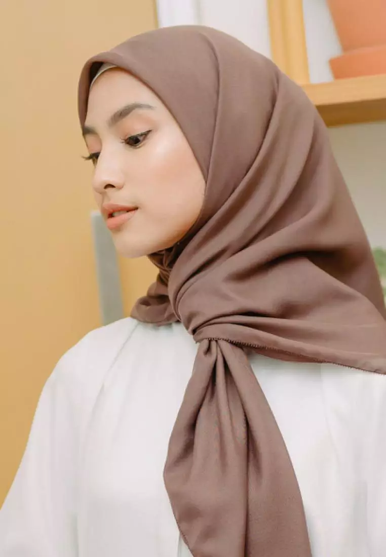 Lysa Eyelash Dark Choco