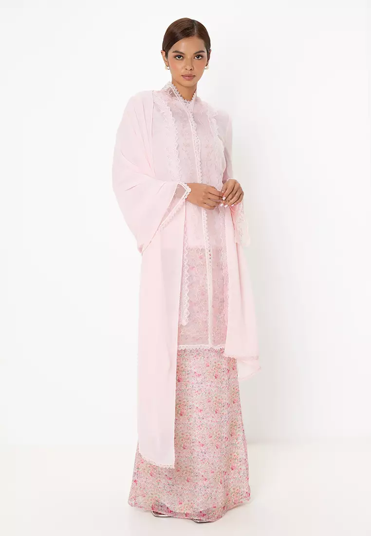 DILARA Kebaya