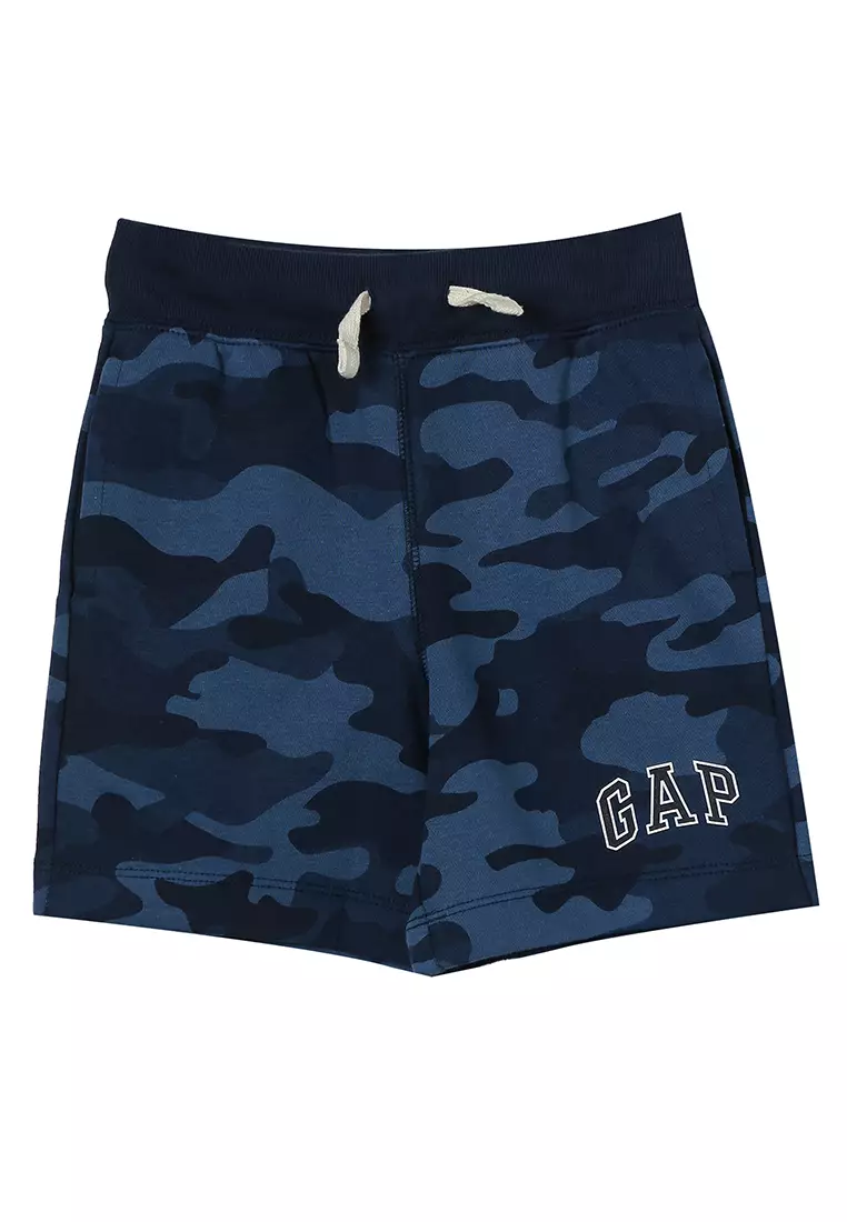 Gap deals logo shorts