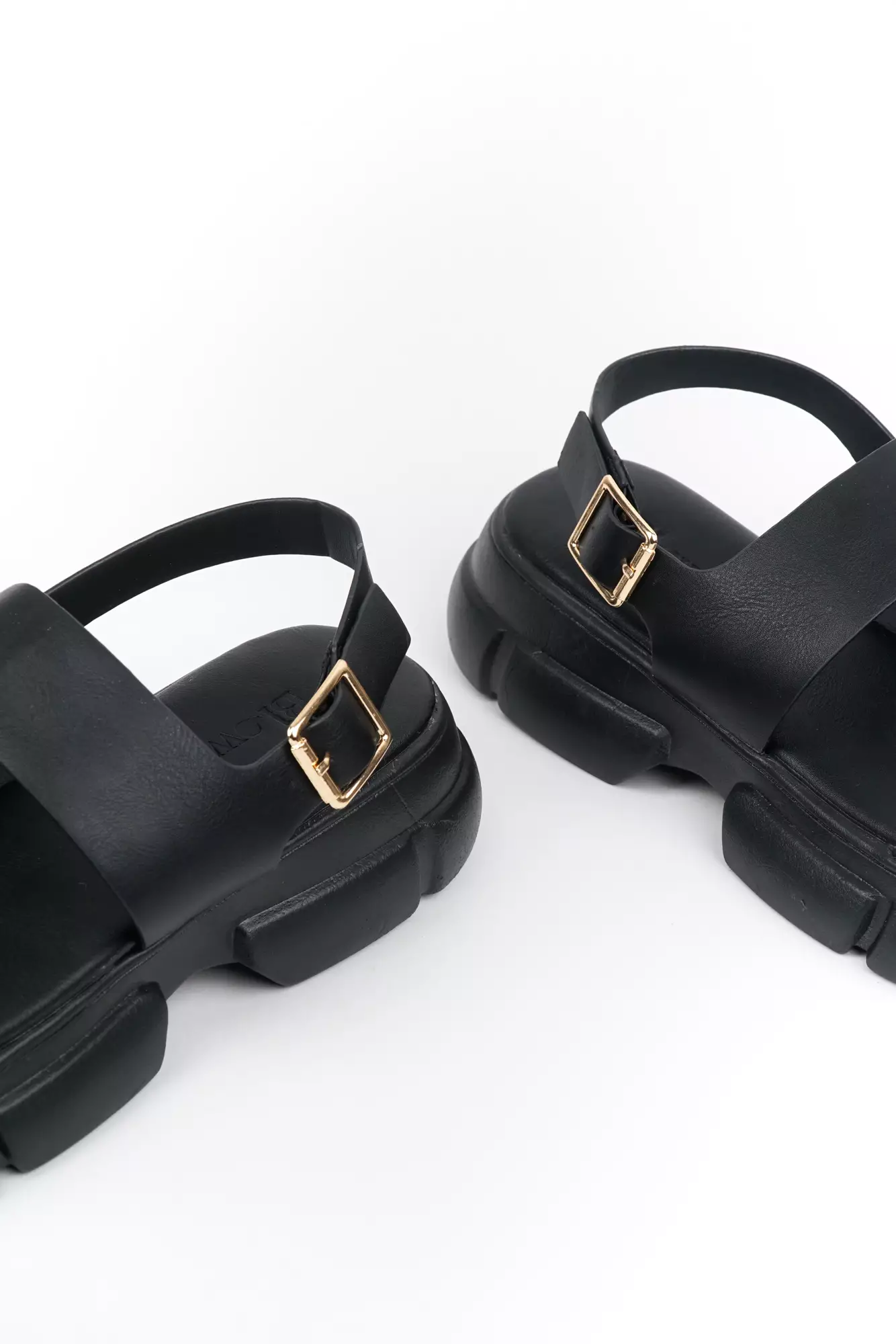 Lisa Platform Sandal Wanita Tinggi 4,5cm