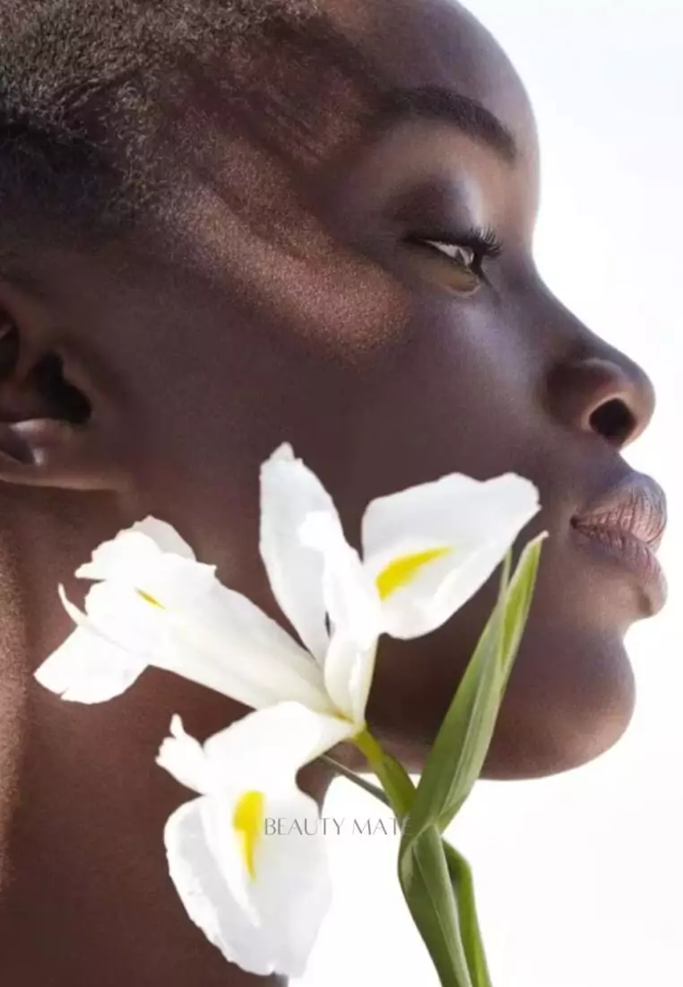 Forever Skin Glow Clean Radiant Foundation 24H Wear And Hydration 2.5W Warm