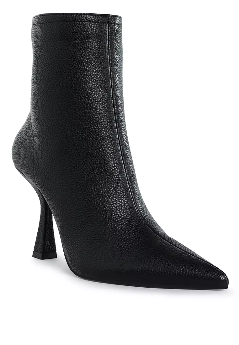 Pleather Pointed Toe Ankle Boots in Black
