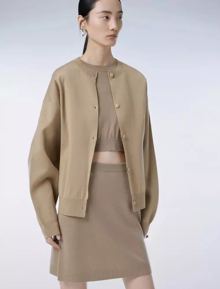 常規短款開襟毛衫