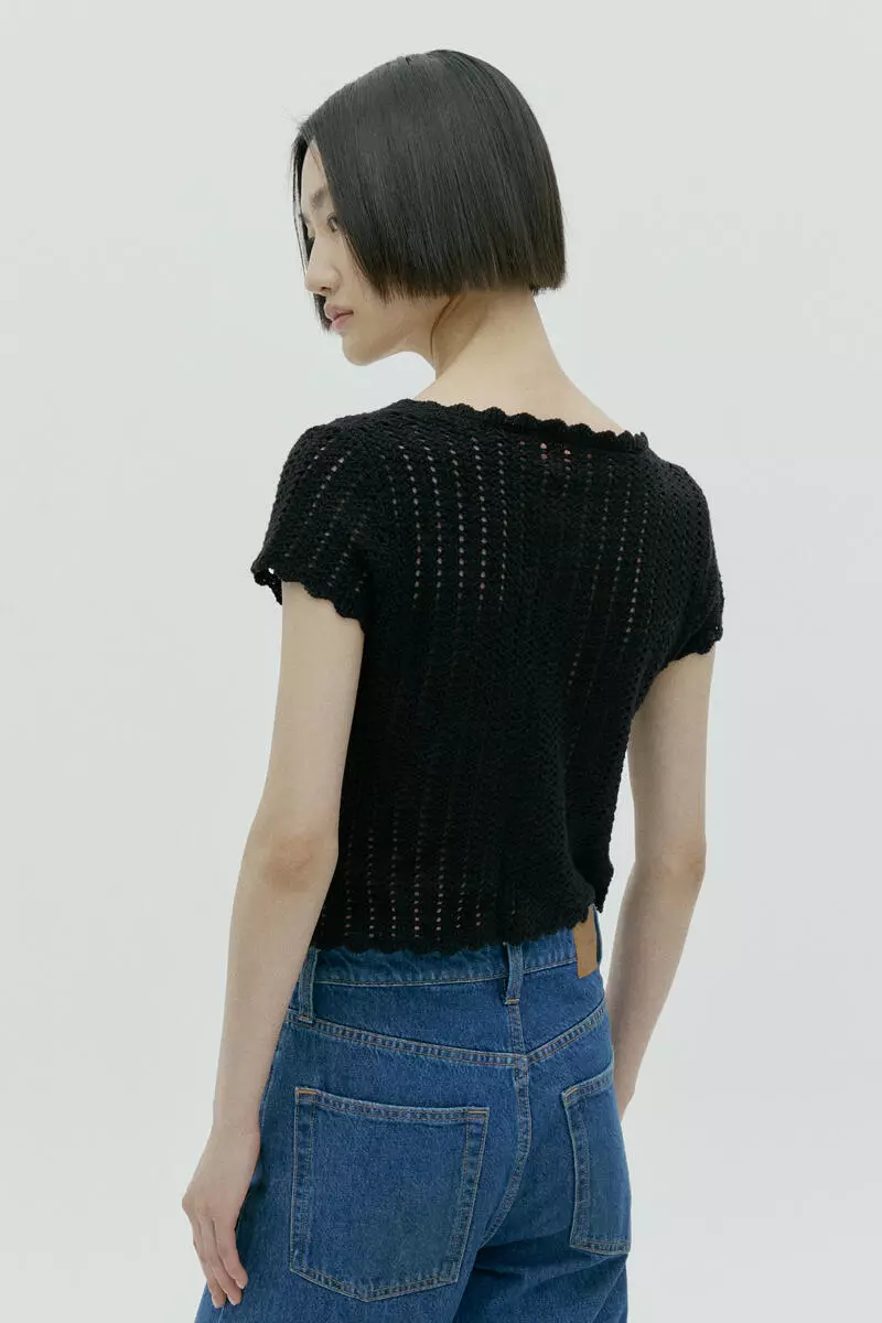 Short-sleeved cardigan