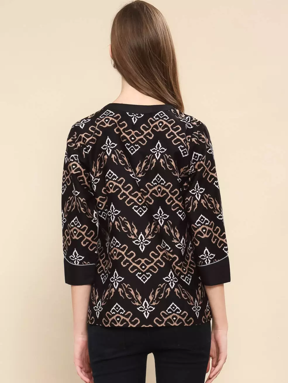 Ganeeta Black Blouse Batik Wanita Katun