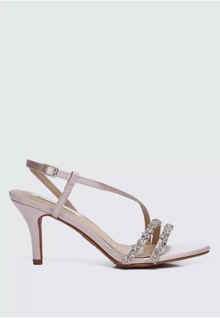 Comfy hotsell nude heels