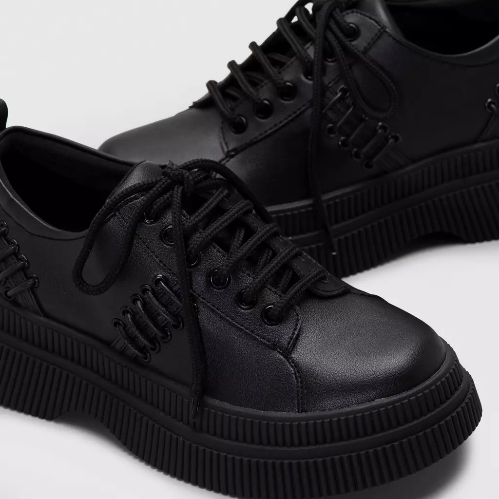 Natiana Oxford Black