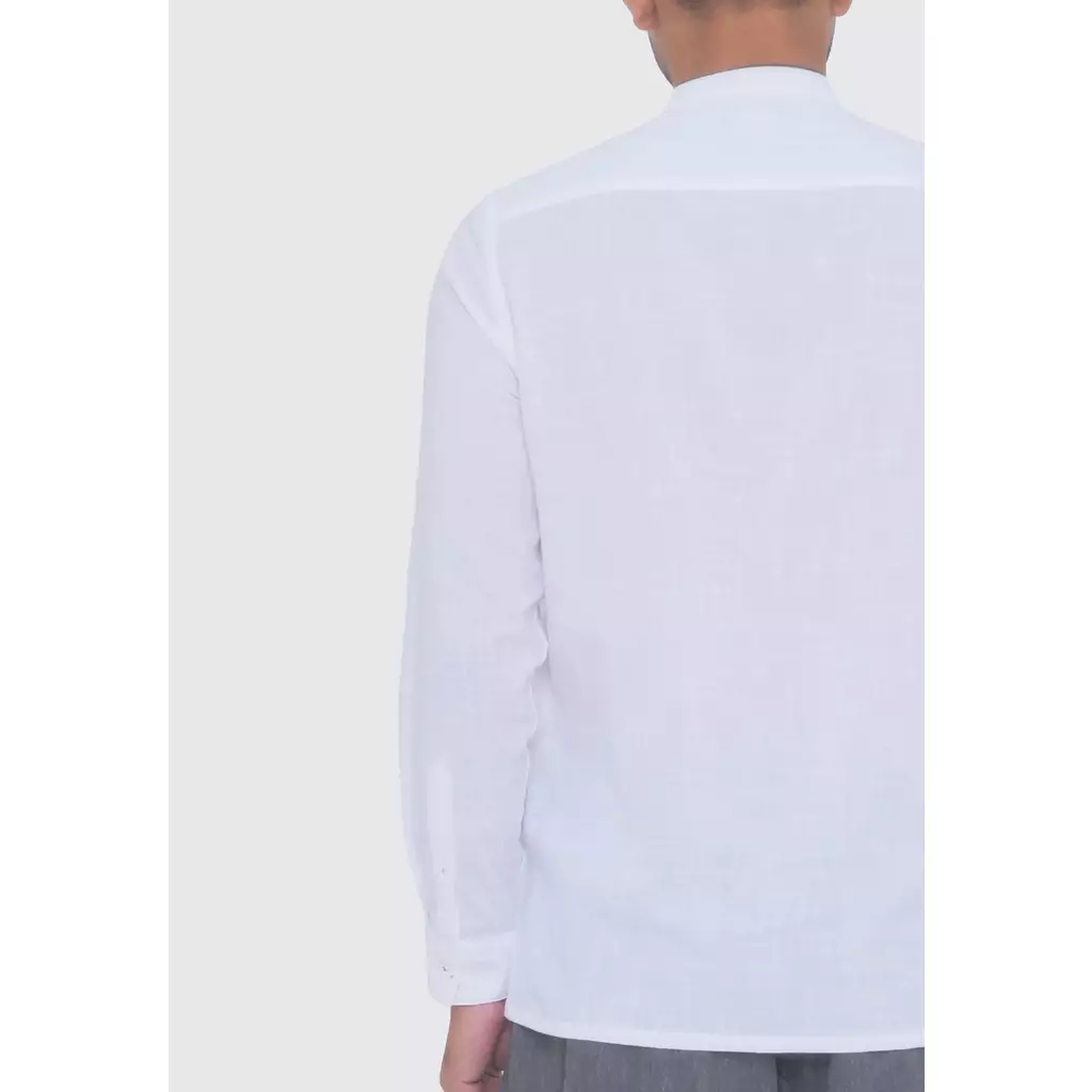 MOC Kemeja Koko Lengan Panjang Pria BUDIMAN - WHITE