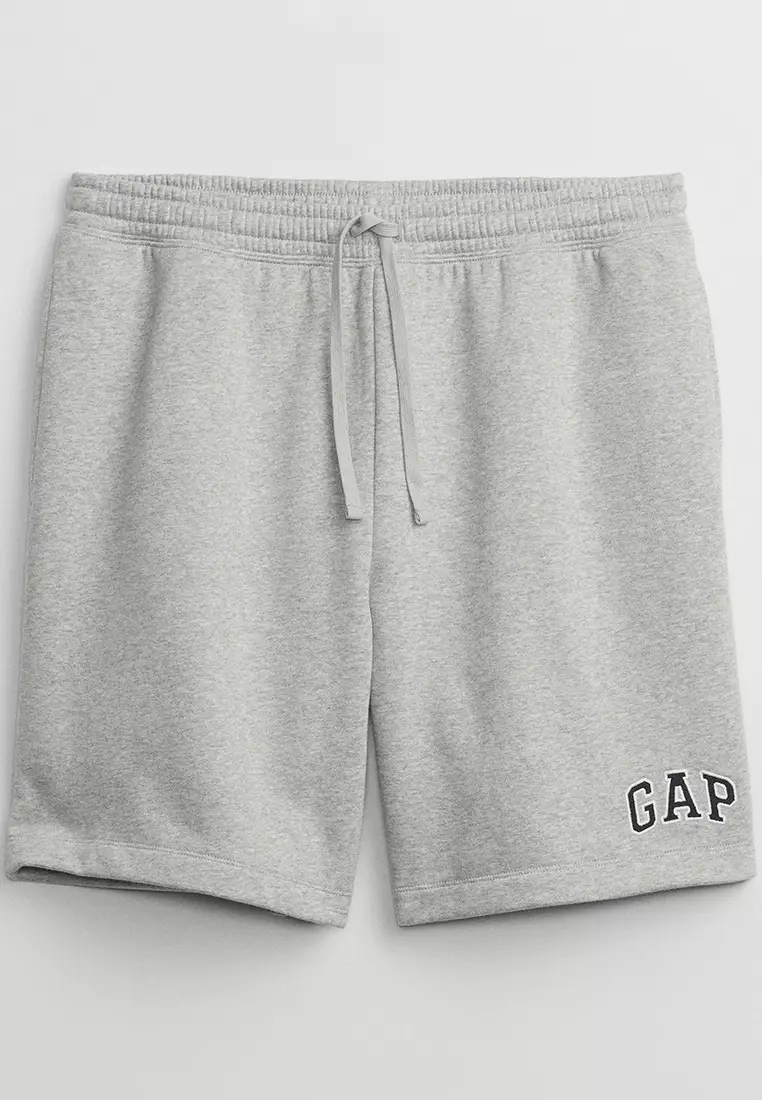 Gap logo outlet shorts