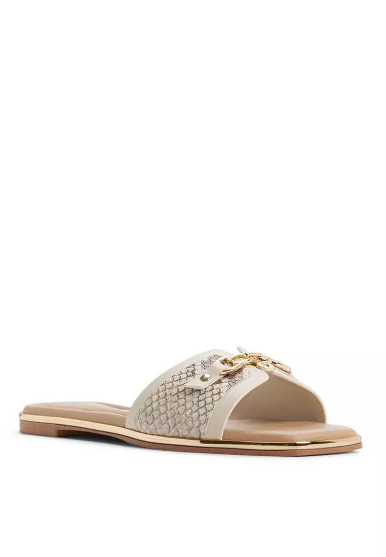 Alamassi Sandals