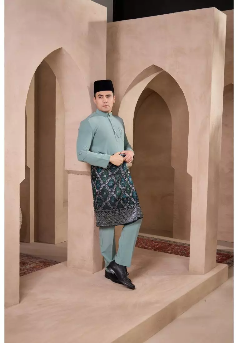 Baju Melayu Mahkota