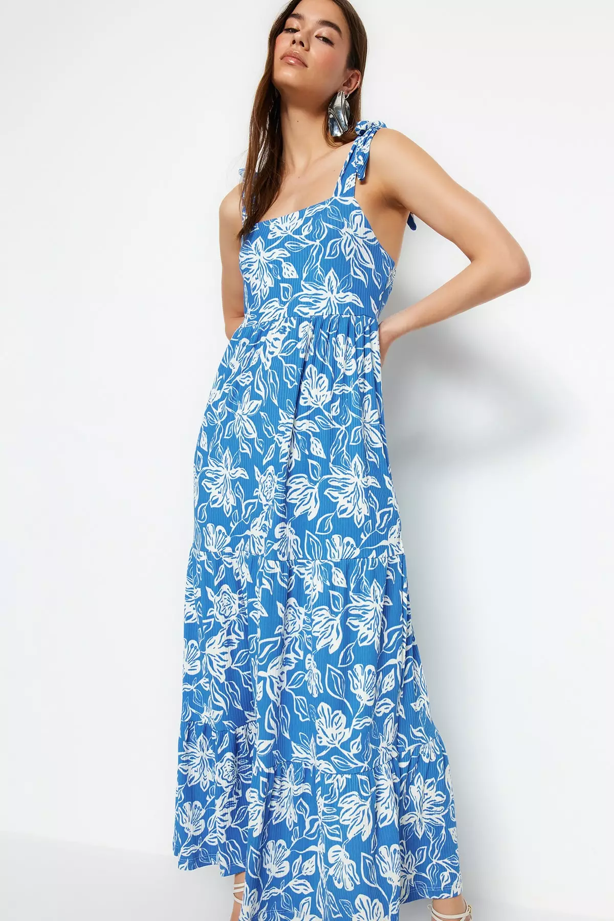 Buy Trendyol Floral Patterned Maxi Dress 2024 Online | ZALORA Singapore