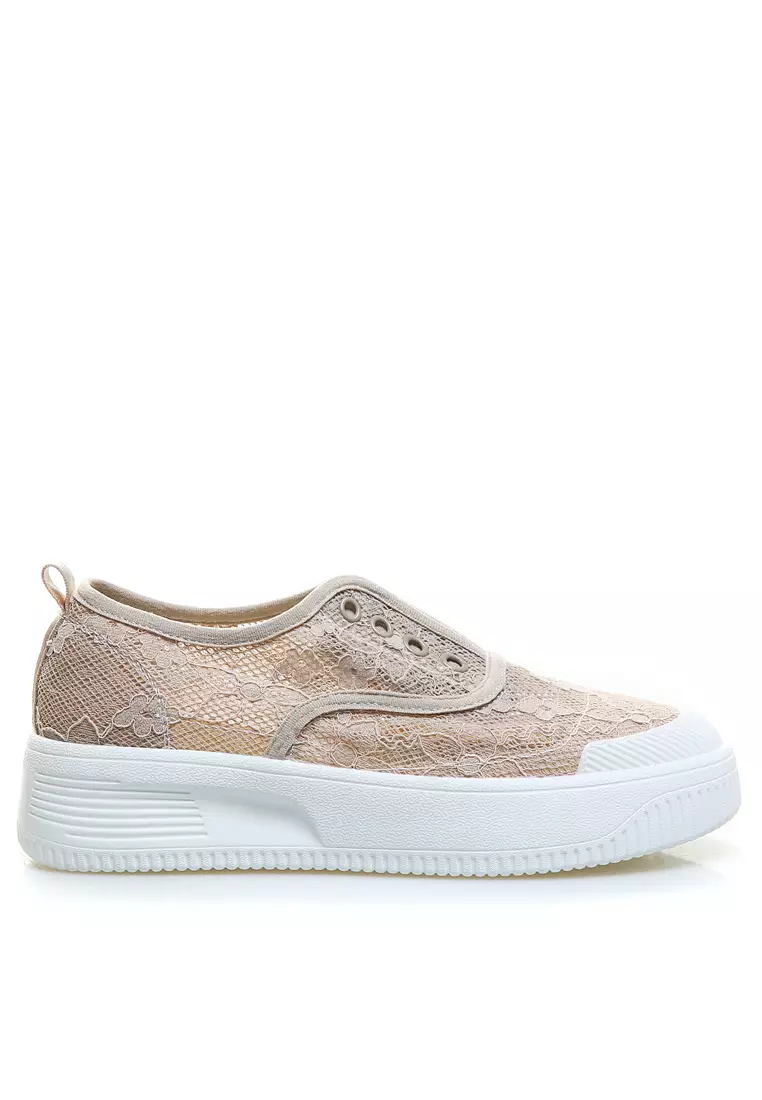 Discount on Twenty Eight Shoes  shoes - SKU: Two Wear Style Lace Mesh Slip-Ons YD1995
