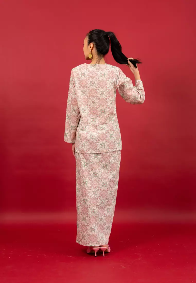 Bayu Somerset Rania Kurung