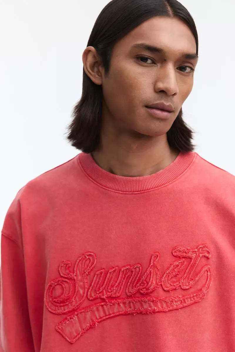 Oversized Fit Boxy-style t-shirt