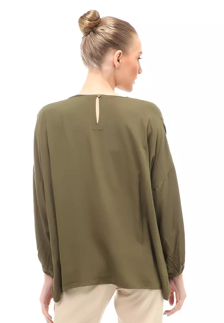 Blouse Motif Polos Design Simple Lengan Puff Atasan Wanita Casual - Olive