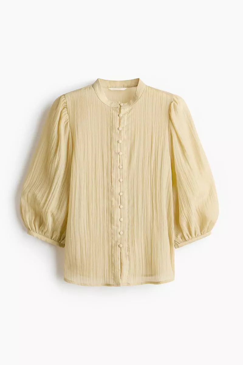 Balloon-sleeved blouse