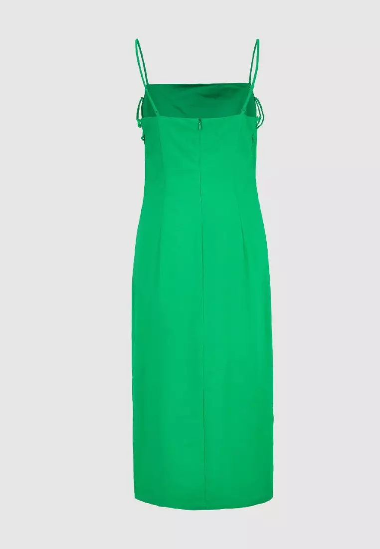 女装轻熟风度假风镂空一字领宝藏连衣裙