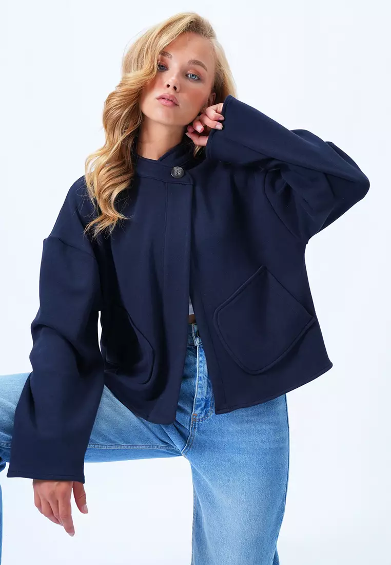 Buttoned Collar Poncho Jacket