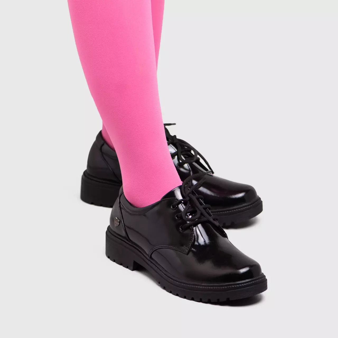 Vailey Oxford Genuine Leather Black Glossy