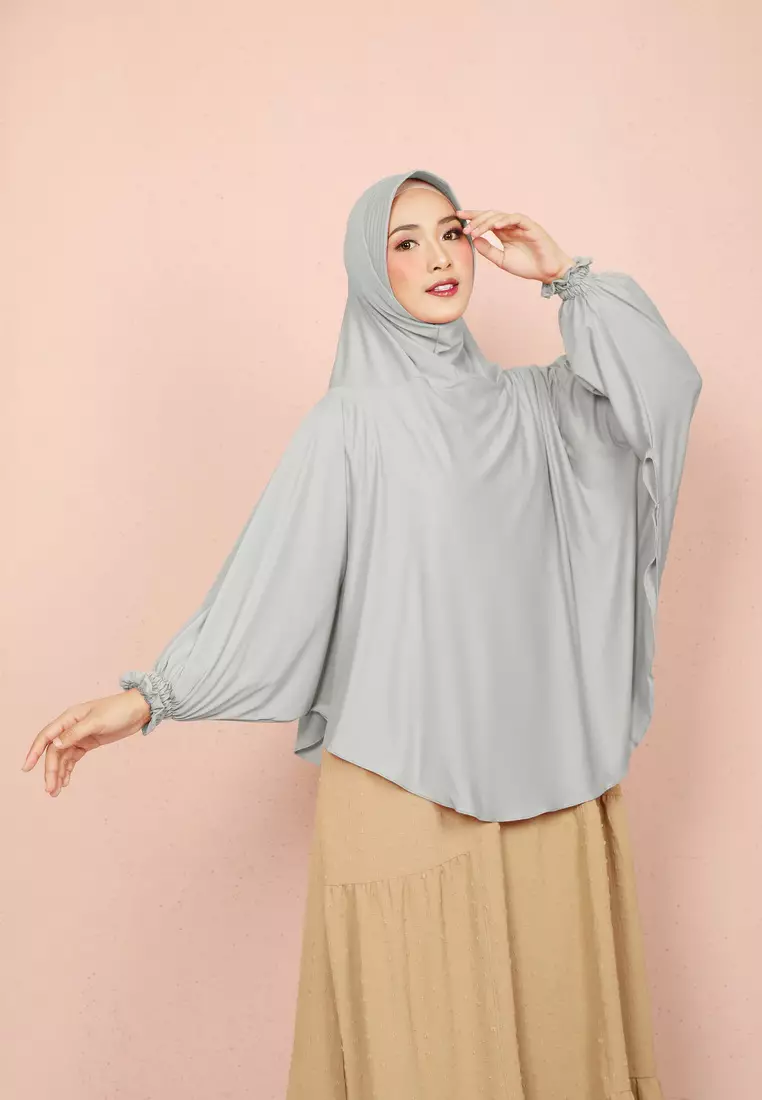 Cotton Bee - Halwa Bergo Lengan | Hijab Instan Syari - Silverstone