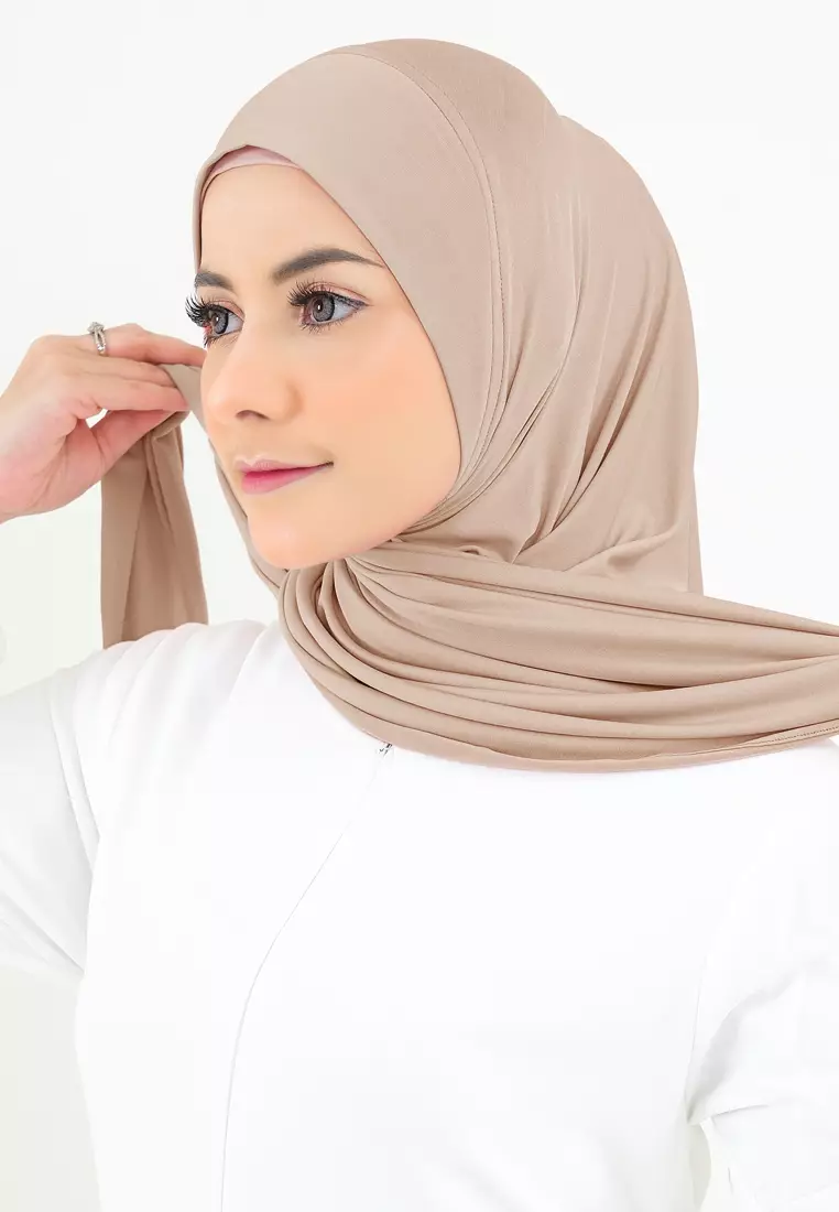 Cotton Bee - Hijab Segitiga Instan Syahira Jersey - Sweet Choco