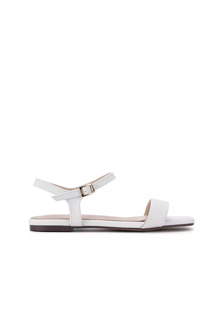 Discount on Nose  shoes - SKU: Flat Sandal