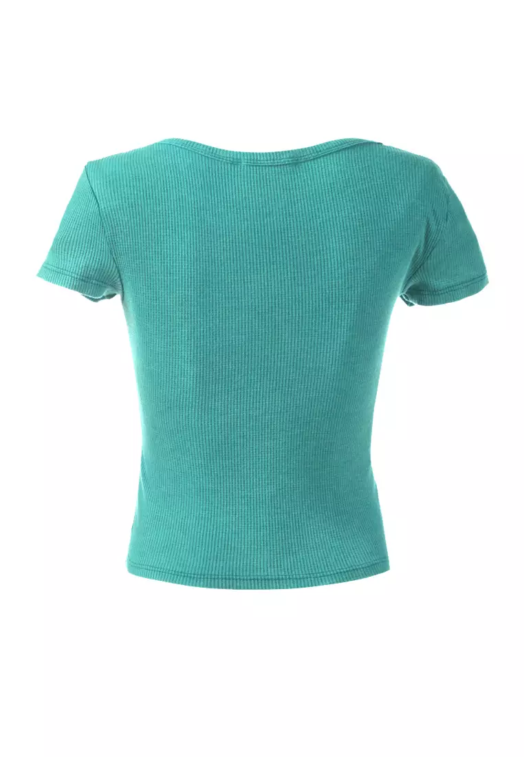 Kancing Hijau Tua Atas Rajutan