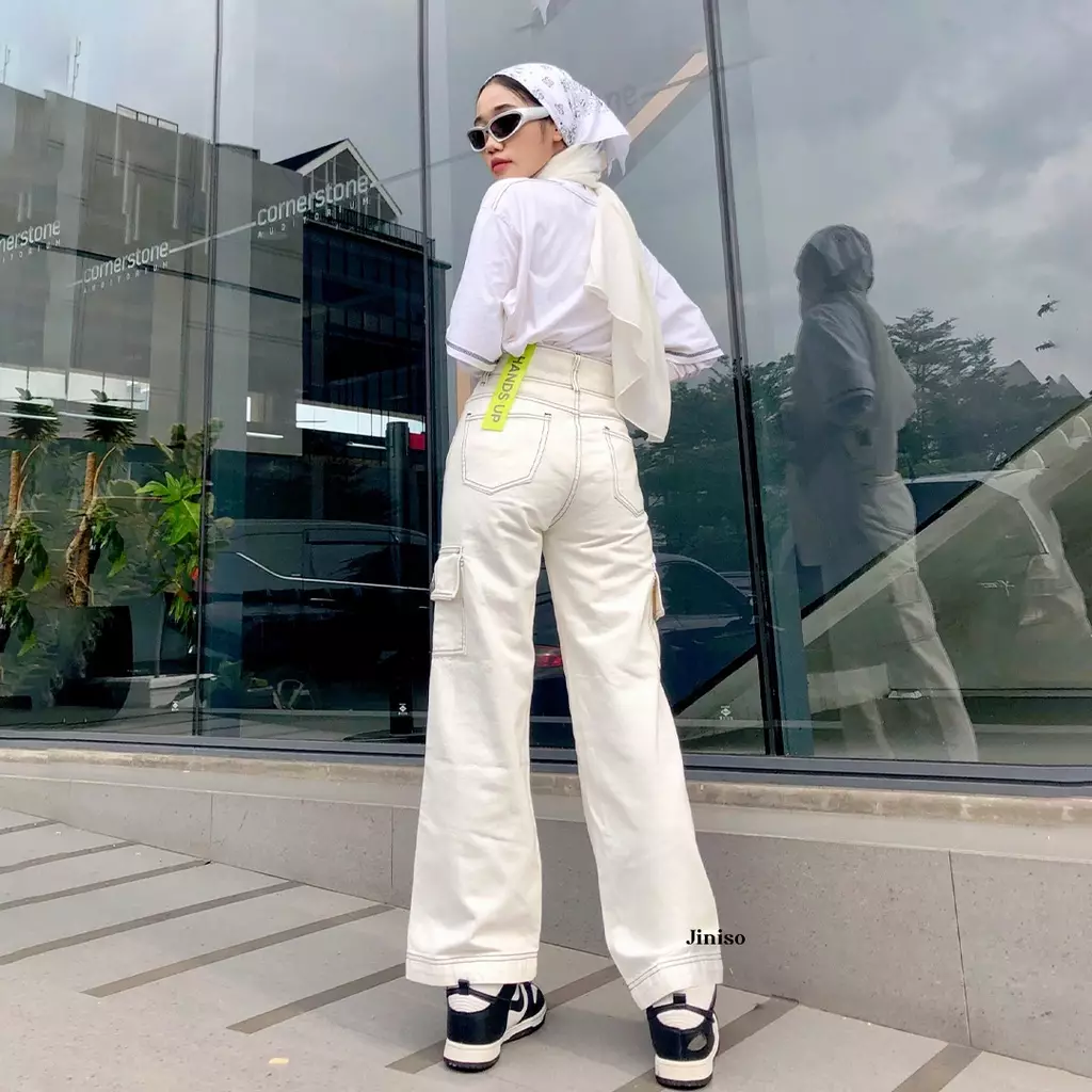 Highwaist Cargo Loose Jeans 409 HANDS UP