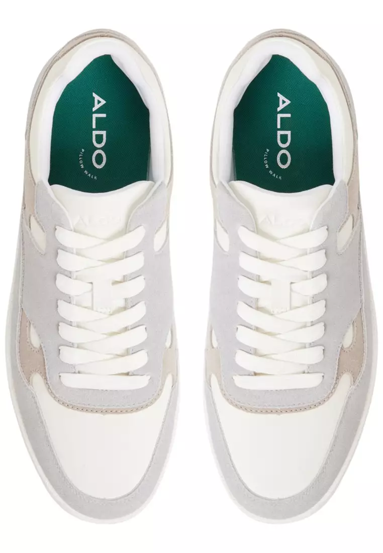 Curtis Sneakers