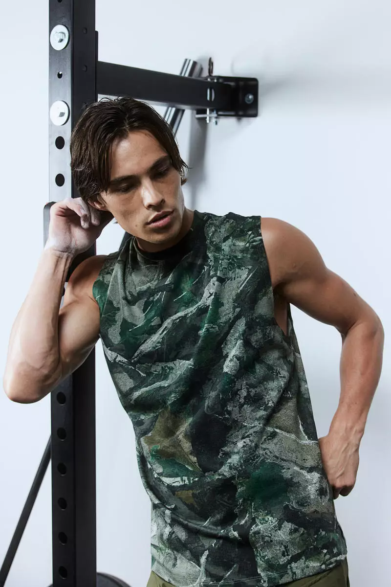 Loose fit vest top top