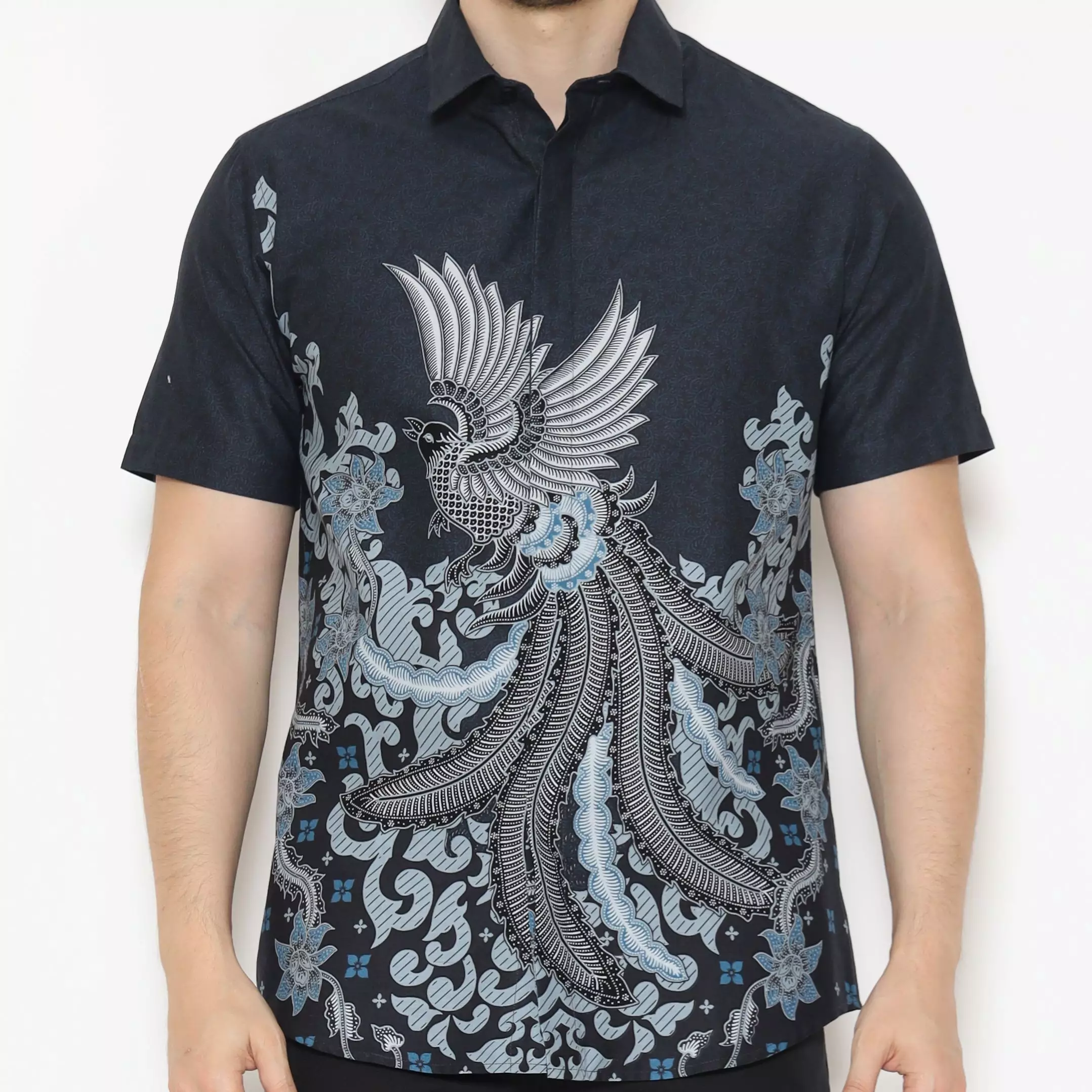 MAGINOT ARDA Batik Pria Slim Fit Lengan Pendek