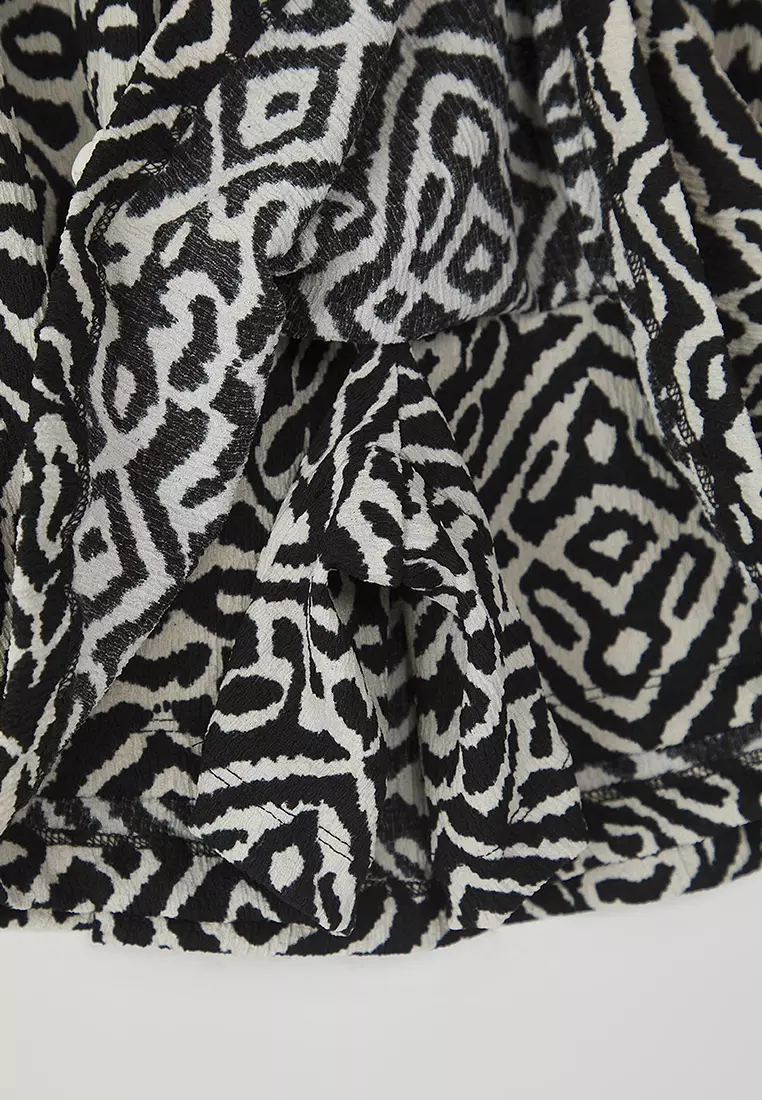 Black Ethnic Patterned Plus Size Shorts Skirt TBBSS25AP00025