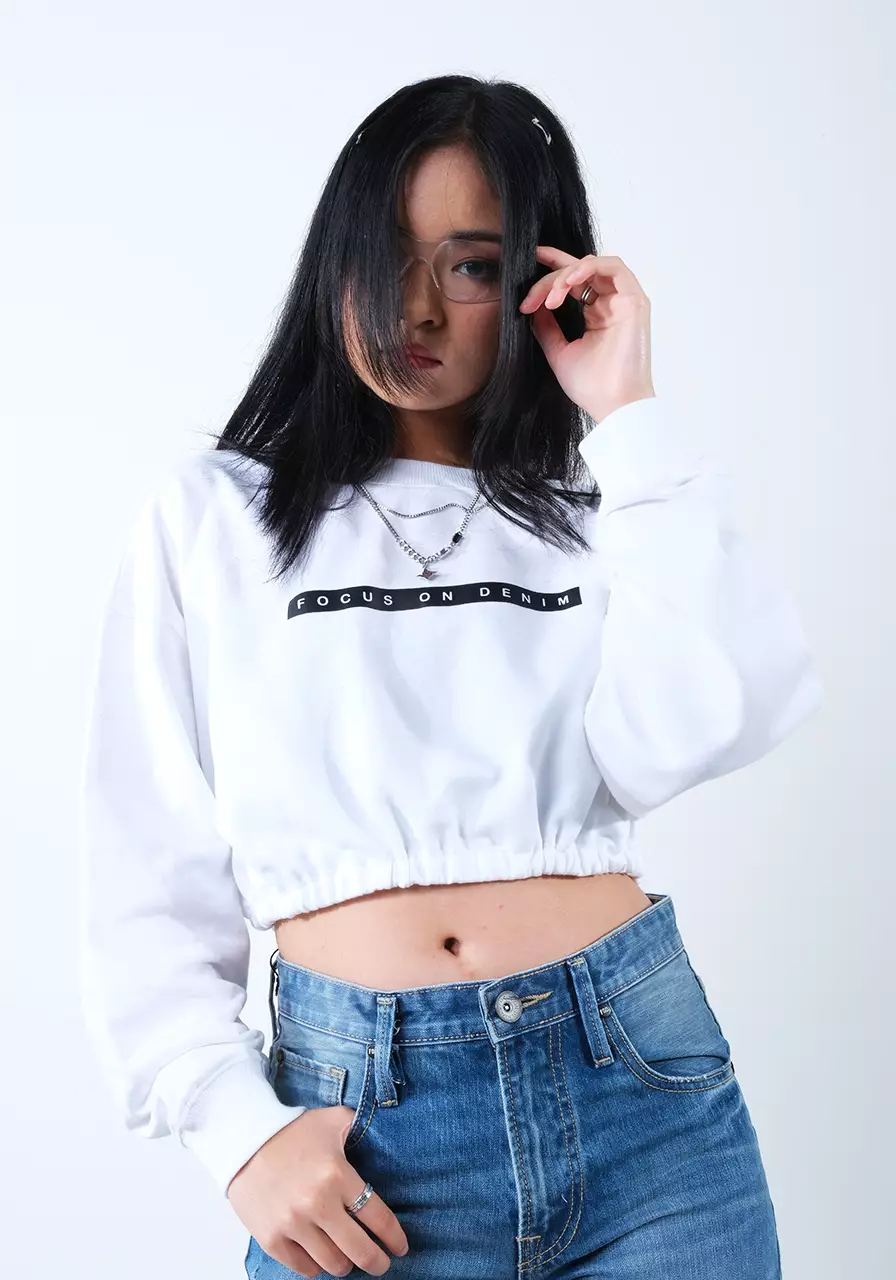 Sweatshirt Wanita Crewneck Gou White