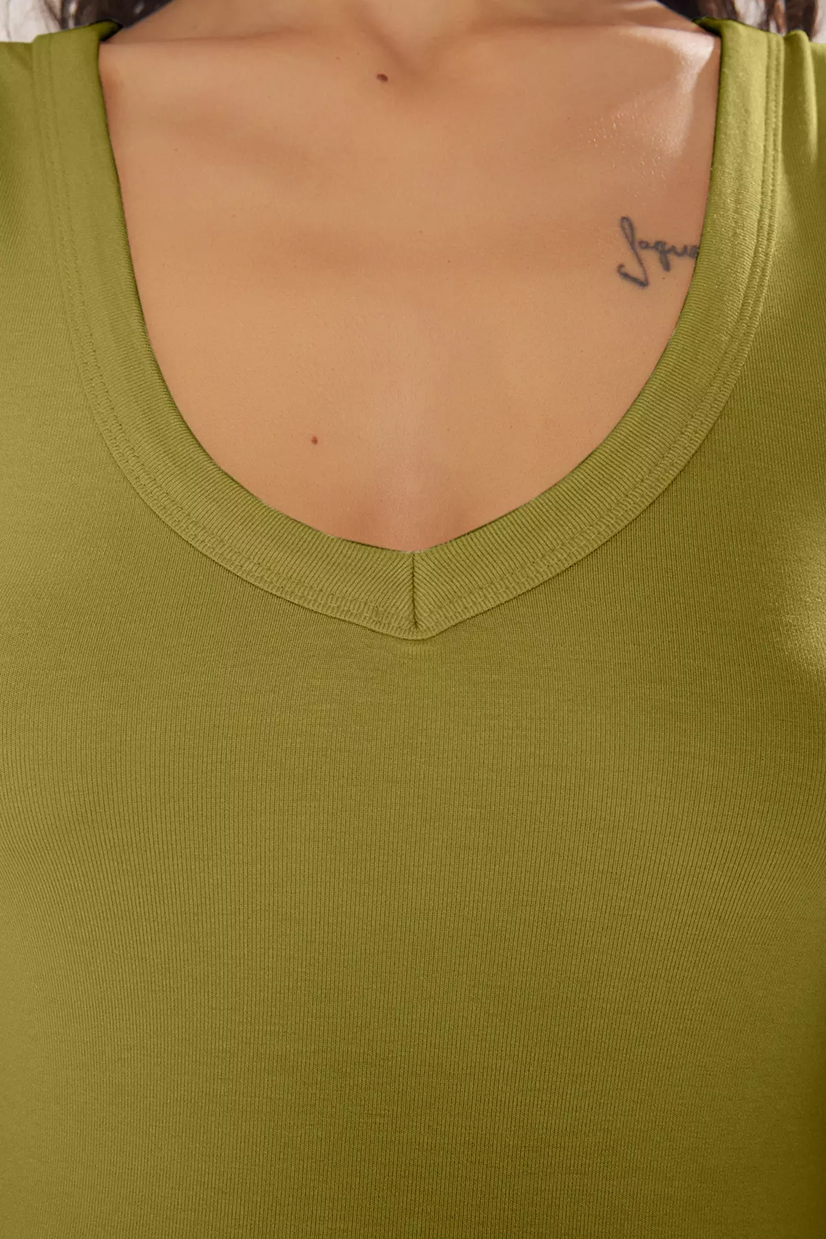 Oil Green Fitted/Slim Fit Sleeveless Stretch Knitted Tank Top