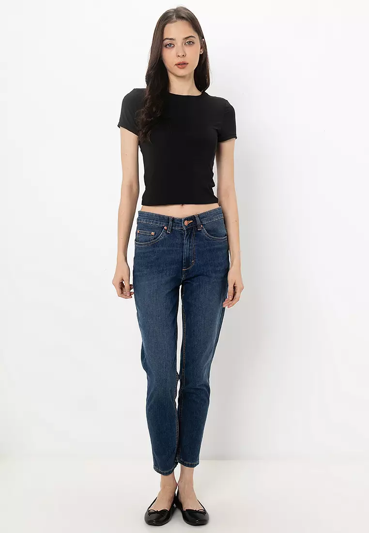 Quantic Mom Tapered Jeans